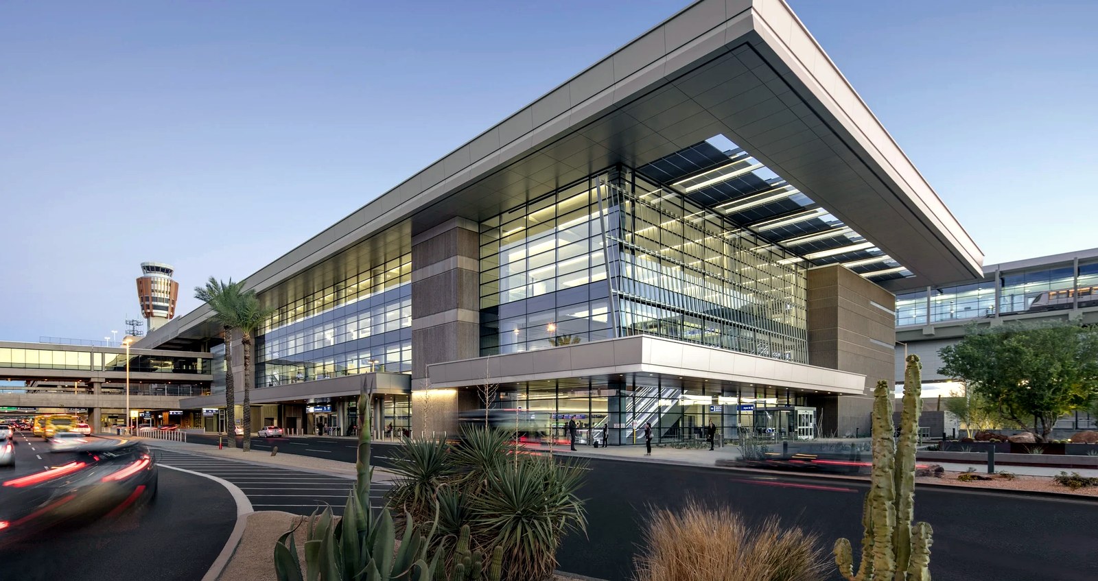 PHX Terminal 3